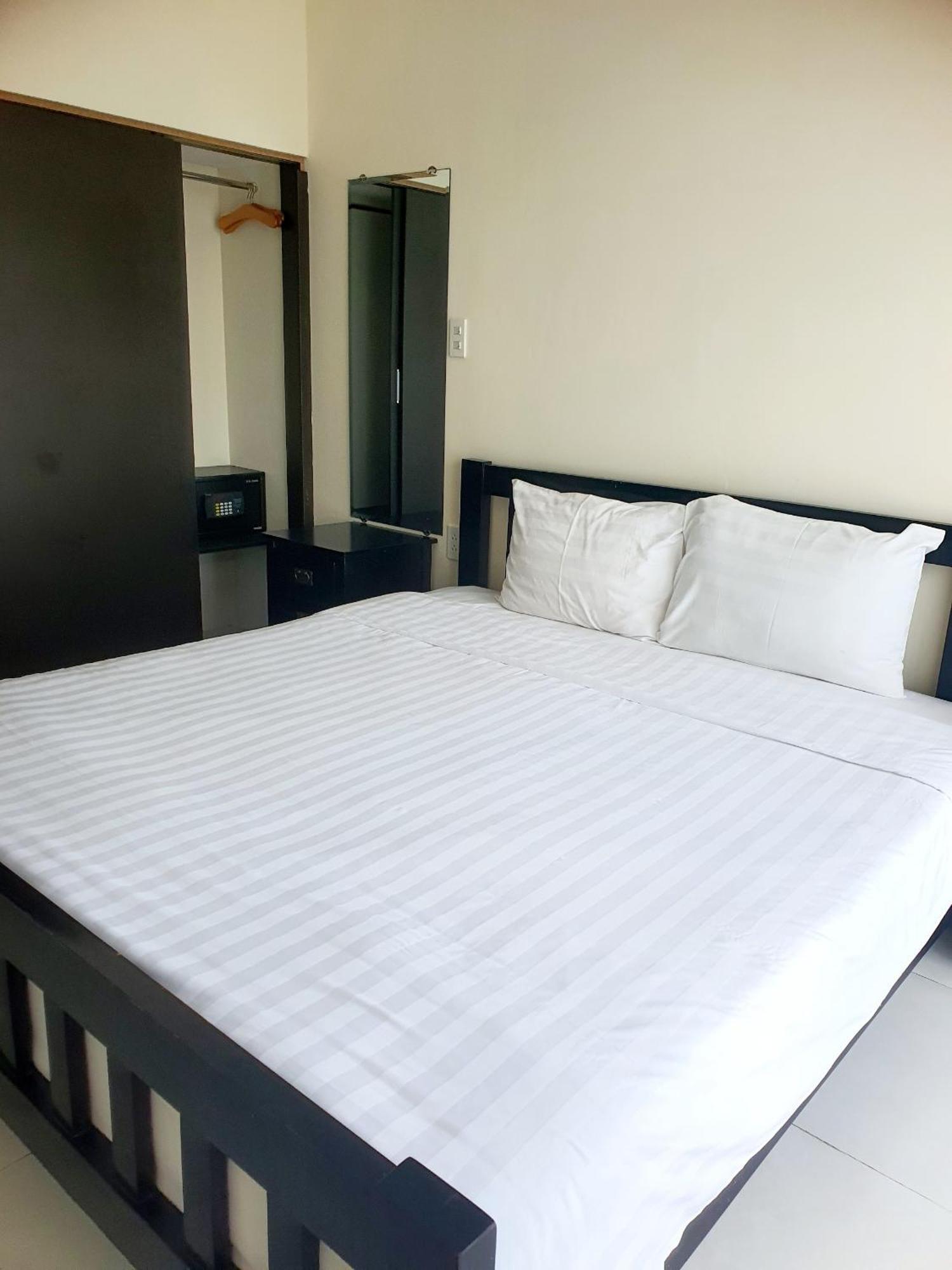 Kosmos Apart Hotel Phu Quoc - Night Market & Walkin To Beach Εξωτερικό φωτογραφία